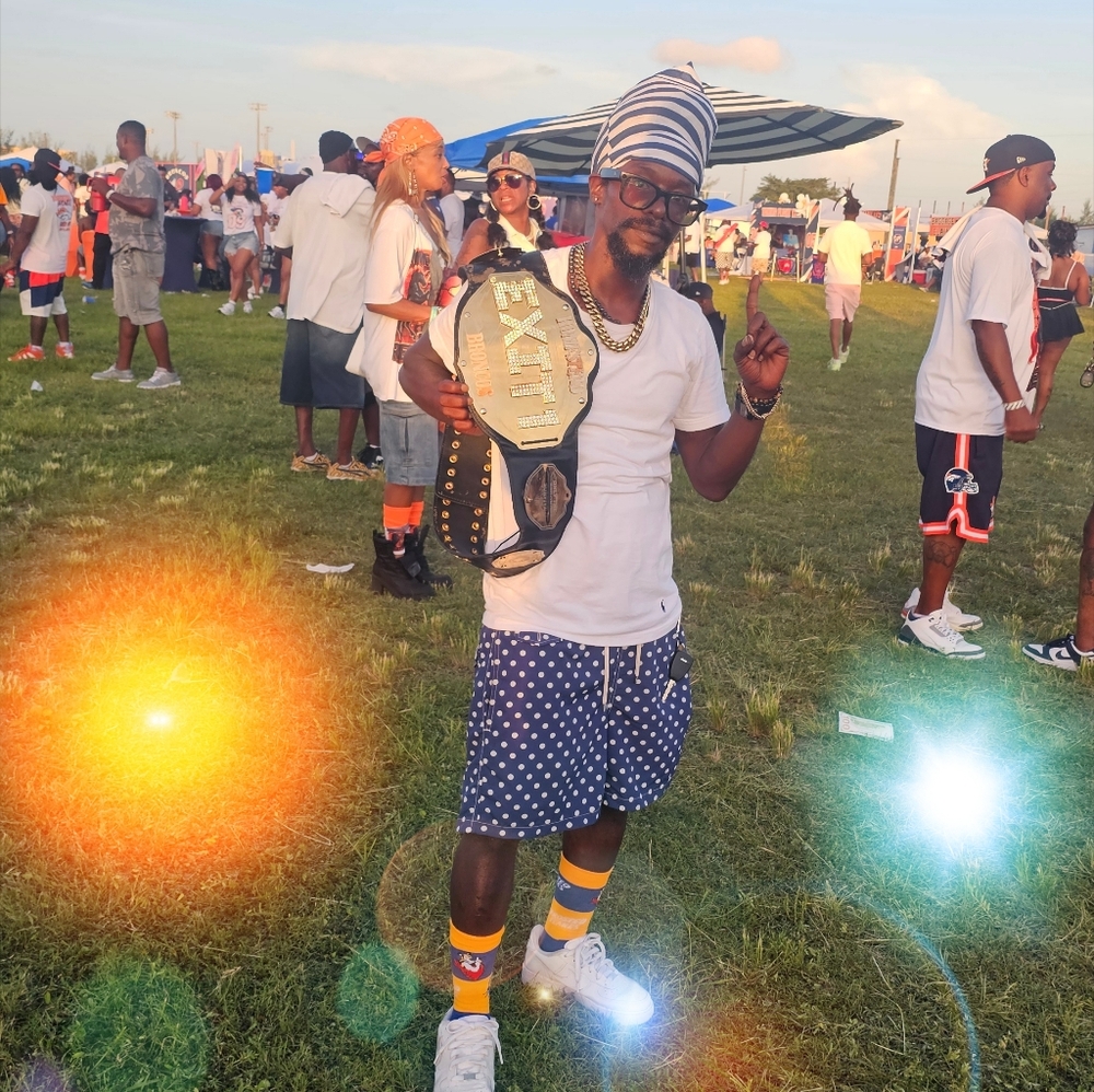 Meet your Posher, Lucas